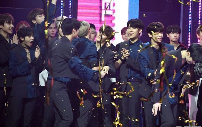 Bỏ xa điểm số của Sunmi và Red Velvet, X1 mang về cúp thứ 9 sau 20 ngày debut