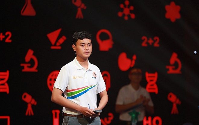 Dù không giành vị trí cao nhất, 'Á quân' Đường lên đỉnh Olympia 2019 vốn đã vô địch trong lòng thầy cô bạn bè