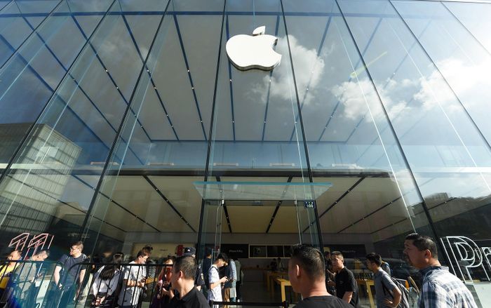 Tại quốc gia tỉ dân, chỉ có vài chục người xếp hàng mua iPhone 11