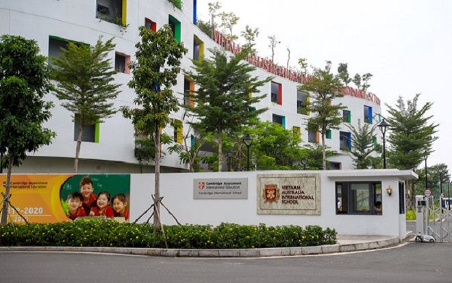 Vụ cắt xén phần ăn của học sinh chưa lắng xuống, trường Quốc tế Việt Úc tiếp tục để nhiều học sinh nôn ói sau giờ cơm trưa