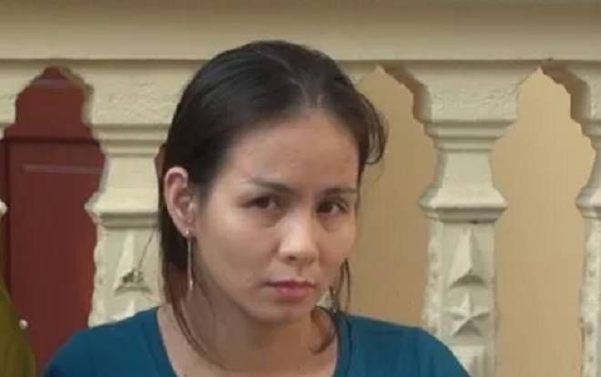 Khởi tố 'bà trùm' xinh đẹp cùng đồng bọn mang súng điện đi trộm 100 tấn chó