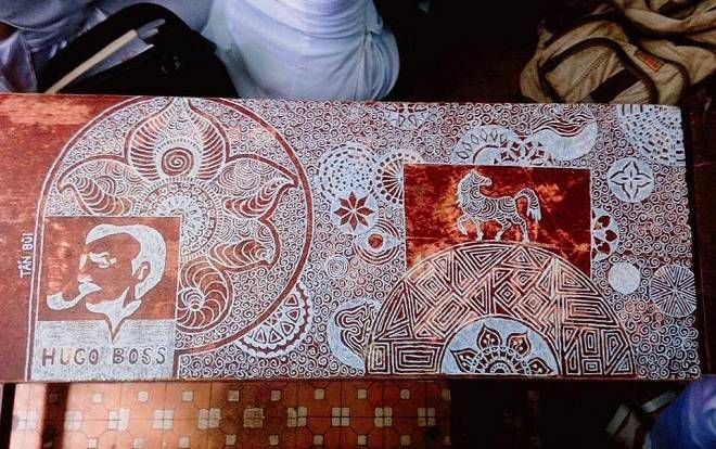 'Thay áo mới' cho mặt bàn cũ kỹ bằng những kiệt tác vẽ bằng bút xóa, nam sinh ĐH Duy Tân khiến dân tình 'rần rần' khen ngợi