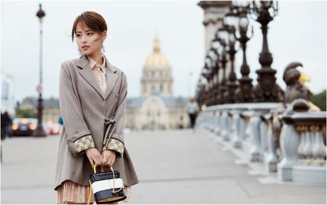 Quên Angelababy đi, mỹ nhân hai con Trương Gia Nghê mới là niềm tự hào châu Á tại Tuần lễ thời trang Paris