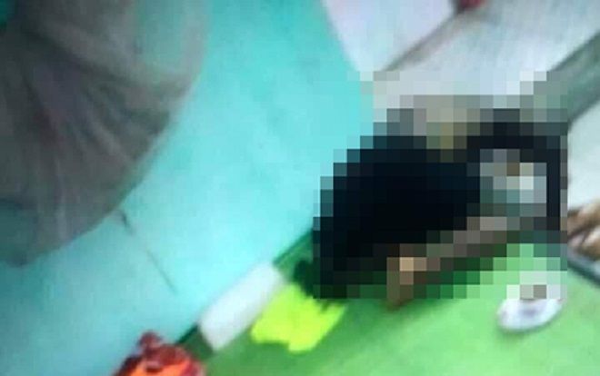 Phát hiện thi thể người đàn ông chết trong tư thế quỳ, bốc mùi trong phòng trọ