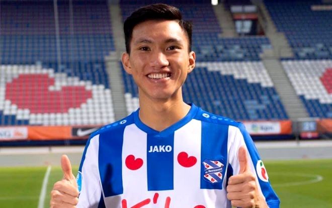 Người đại diện Đoàn Văn Hậu chỉ trích CĐV Việt Nam