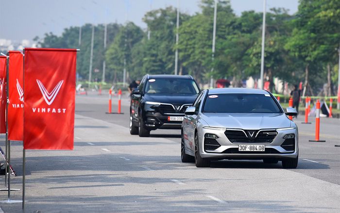 VinFast điều chỉnh giá bán xe Lux SA2.0 và Lux A2.0, tăng giá 50 triệu đồng cho tất cả phiên bản