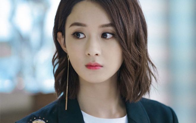 Chán cổ trang, Triệu Lệ Dĩnh sẽ thành bà chủ công ty trong phim nữ quyền hiện đại của Trịnh Hiểu Long?