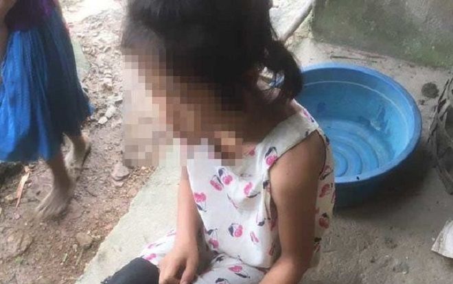Cha đi làm thuê ở xa, con gái 12 tuổi nhiều lần bị hàng xóm cưỡng hiếp