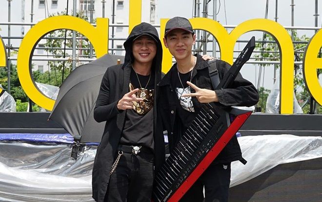 K-ICM - Jack, Trúc Nhân, Bùi Anh Tuấn đội nắng tổng duyệt sân khấu trước giờ G