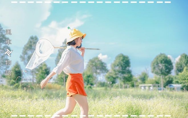 Bộ ảnh ‘xách vợt đi bắt người yêu’ ngay trong khuôn viên trường ĐH An Giang khiến cư dân mạng thích thú