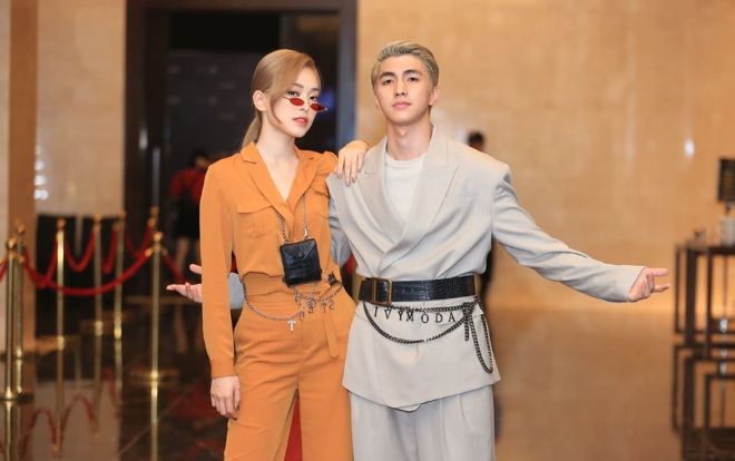 Cậu mợ Bình An - Phương Nga diện đồ đôi song kiếm hợp bích chất lừ trên thảm đỏ