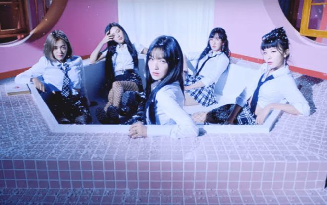 Red Velvet lại ẵm thêm thành tích tại Mỹ nhờ ‘Bad Boy’