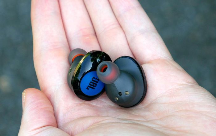 JBL ra mắt tai nghe không dây TUNE129TWS tại VN, giá 2,39 triệu đồng