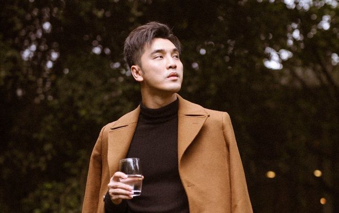 Tình yêu đơn phương được Ưng Hoàng Phúc kể đầy day dứt, dám chắc ai cũng từng trải qua một lần trong đời