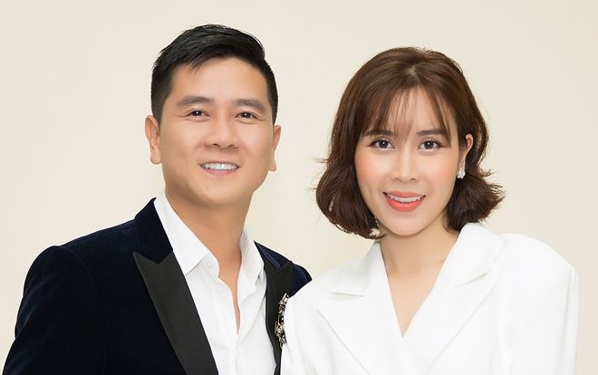 Trước thời điểm rộ tin ly hôn, Lưu Hương Giang vẫn còn đăng ảnh xuất hiện bên Hồ Hoài Anh