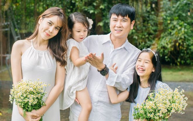 Chuẩn đàn ông như Hồ Hoài Anh: Ít xài Facebook nhưng lúc cần thiết sẽ lên tiếng dẹp hết tin đồn