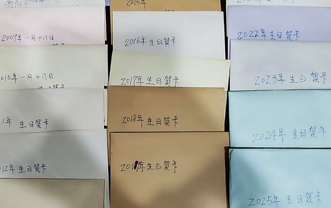 Cảm động 19 lá thư bố viết cho con gái trước khi qua đời vì ung thư