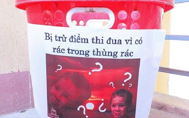 Lớp học bị đội sao đỏ trừ điểm vì có rác trong thùng rác, cư dân mạng thắc mắc không hiểu lí do?