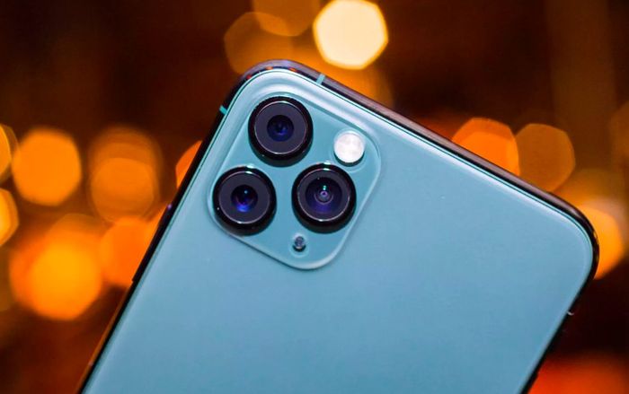 Apple dùng camera trên iPhone mới để che giấu sự nhạt nhẽo của mình