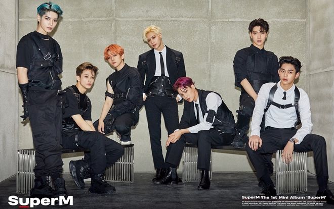 SuperM chính thức debut #1 Billboard 200 và phản ứng trái chiều từ Knet