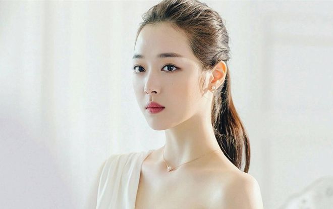 Fan Việt 'khóc hết nước mắt' khi hay tin Sulli tự tử: Nguyên nhân đến từ trầm cảm?