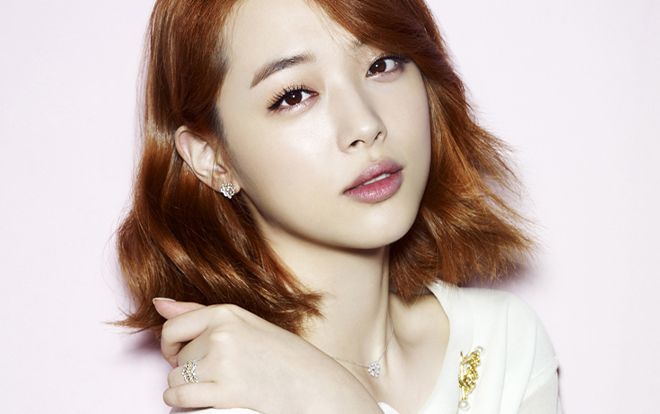 Truyền thông Hàn Quốc hé lộ phương thức tự tử của Sulli f(x)