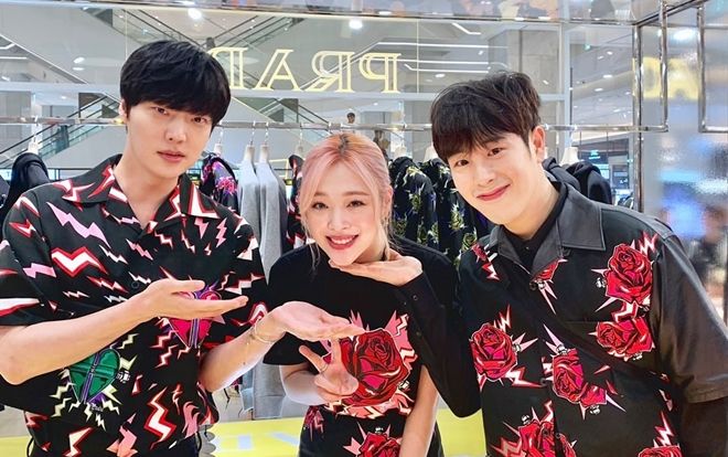 Ahn Jae Hyun shock cực độ khi nghe tin bạn thân Sulli qua đời:'Điều này không thể là sự thật!'