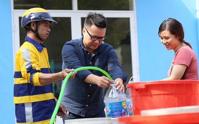 Công ty nước sông Đà cấp nước sạch trở lại cho 70.000 hộ dân Hà Nội