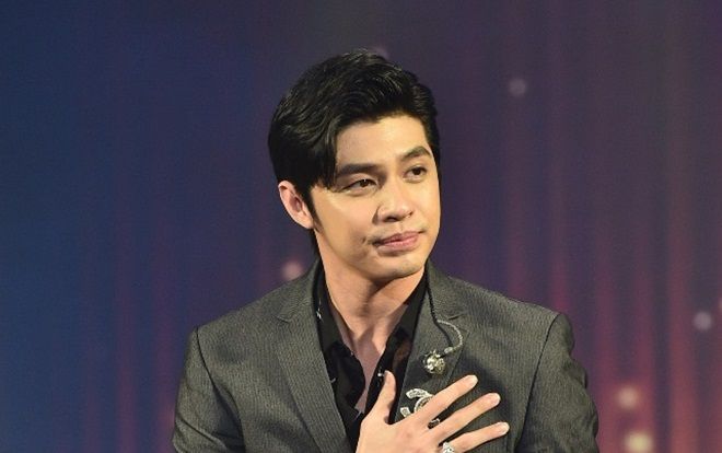 Noo Phước Thịnh rưng rưng nghẹn ngào chia sẻ câu chuyện fan nữ qua đời trên sóng truyền hình