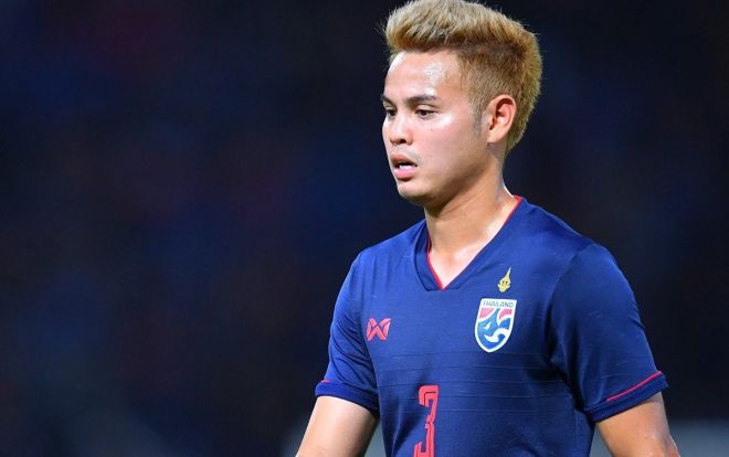 Sao Thái Lan 'tẩy thẻ' để đấu Công Phượng?