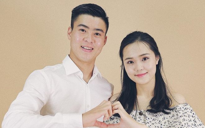 Bạn gái xinh đẹp bất ngờ khuyên Duy Mạnh xin thầy Park lên đá tiền đạo