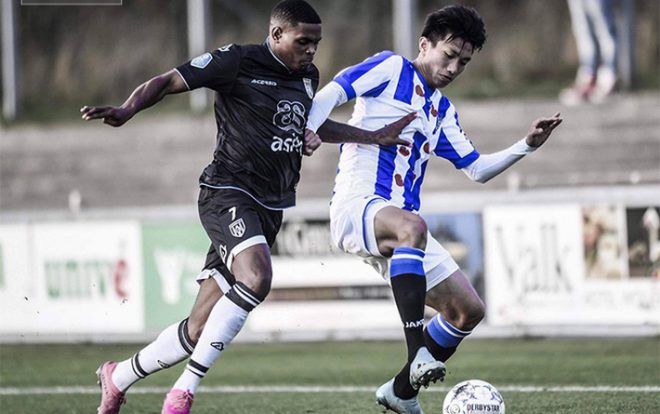 Văn Hậu sẽ ra mắt đội một Heerenveen trước khi trở về Việt Nam đại chiến UAE và Thái Lan