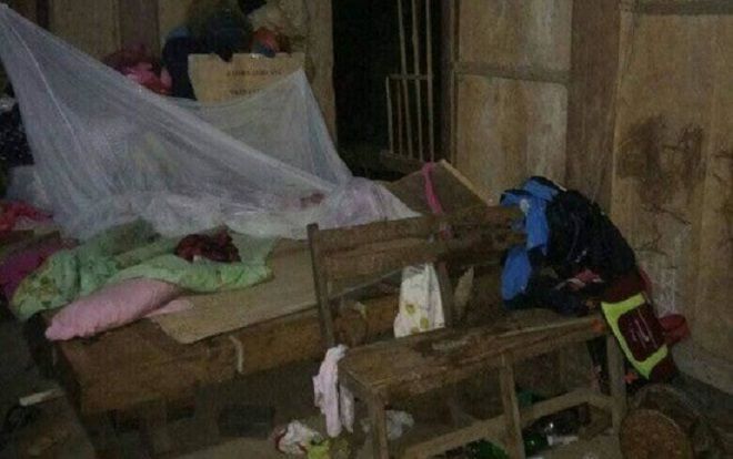 Đá lở rơi vào nhà dân lúc nửa đêm đè học sinh lớp 6 tử vong