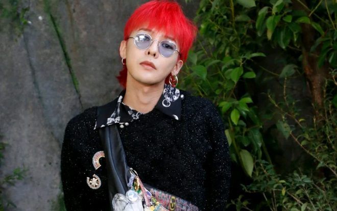 G-Dragon xuất ngũ liệu có thể cứu vãn được công ty YG Entertainment?