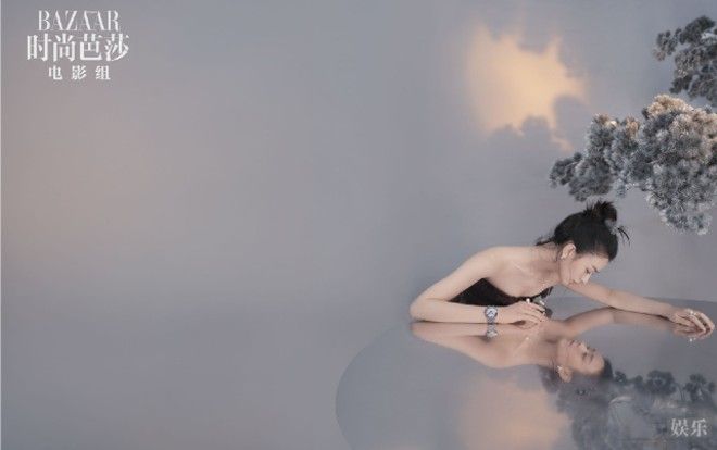 Ảnh tạp chí của Triệu Lệ Dĩnh: Thành công cho mọi người thấy thế nào là nhan sắc thịnh thế