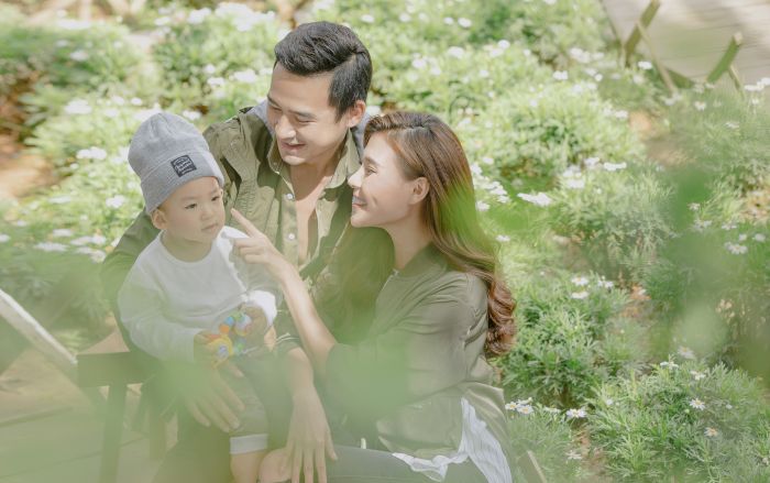 Thúy Diễm - Lương Thế Thành làm ấm cả Đà Lạt với khoảnh khắc gia đình vui vẻ