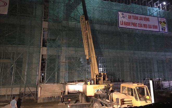 Sập giàn giáo công trình ở Hải Dương, 5 công nhân bị thương