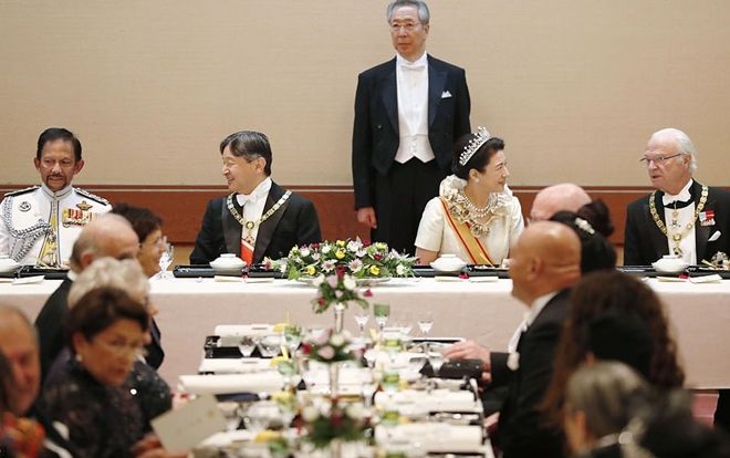 Cận cảnh tiệc chiêu đãi sau lễ đăng quang của Nhật hoàng Naruhito