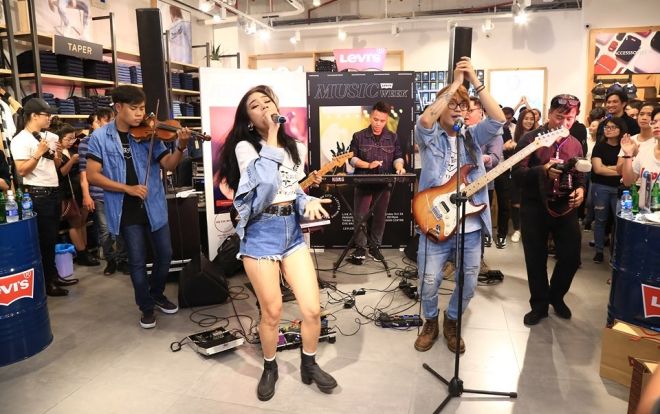 Khán giả Sài Gòn ‘bùng nổ’ với hit Justin Timberlake tại ‘Levi’s Music Week’