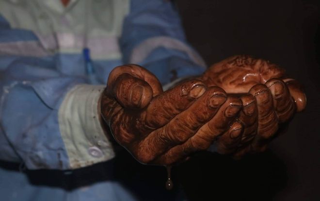 Công ty nước sạch sông Đà chính thức xin lỗi người dân Hà Nội, xin được cấp nước miễn phí 1 tháng sau sự cố tràn dầu thải