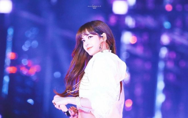 Jisoo (BlackPink) tố Lisa đang 'ém' một bản cover dance siêu hot: Fan nôn nao chờ ngày clip lên sóng