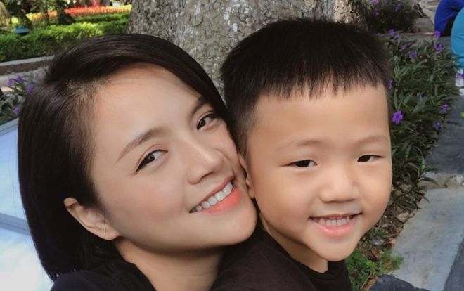 Thu Quỳnh đăng tải loạt khoảnh khắc vô cùng dễ thương bên con trai ngày cuối tuần