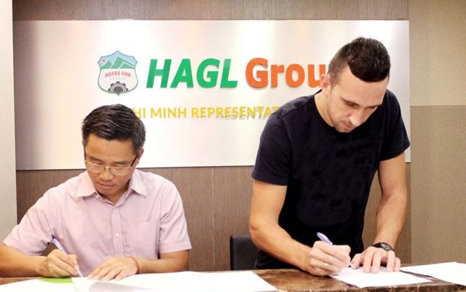 HAGL ký hợp đồng với 'người khổng lồ' Serbia