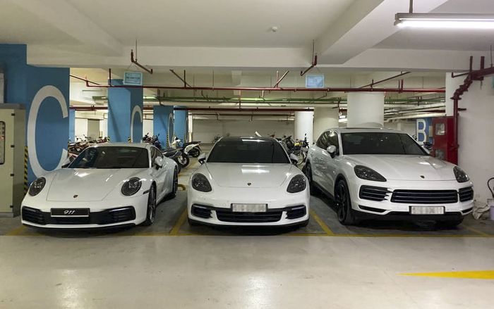 Bà xã Cường Đô la tậu siêu xe Porsche 911 Carrera S giá gần 8 tỷ đồng