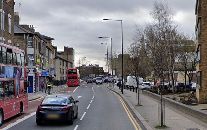 Bé trai 18 tháng tuổi chết thảm vì rơi xuống từ tòa nhà cao tầng