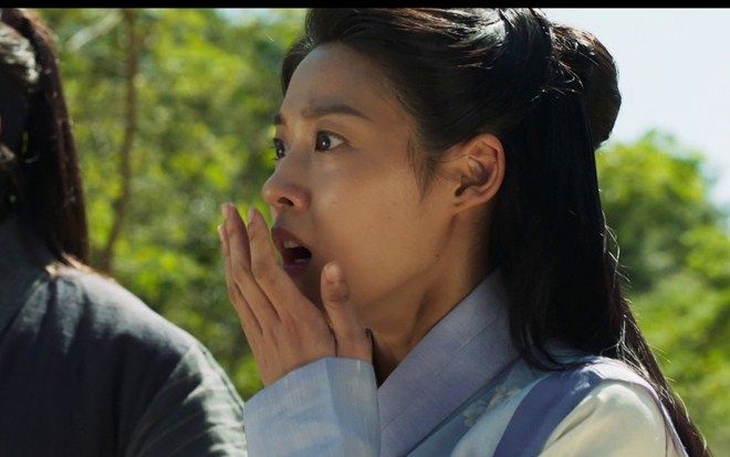 Phim 'Vagabond' của Suzy và Lee Seung Gi không lên sóng - Phim của Seol Hyun dẫn đầu đài cáp