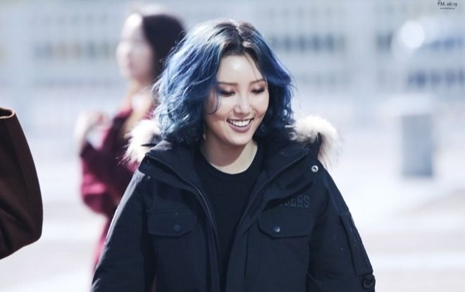Lời an ủi chân thành của Hwasa (Mamamoo) dành cho fan gặp khó khăn trong cuộc sống