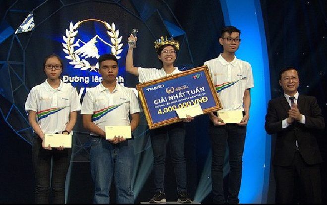 Nữ sinh Ninh Bình lần đầu tiên phá tan mọi kỷ lục, ghi danh vào lịch sử ‘Đường lên đỉnh Olympia’