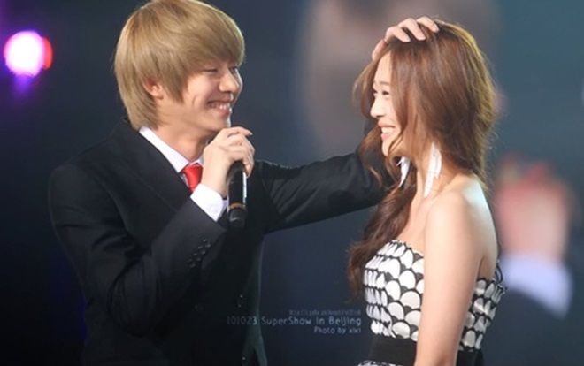 Chú mèo cưng của Sulli đang được Heechul nhận nuôi? Bộ ảnh cuối cùng trước khi qua đời khiến dân mạng rơi nước mắt