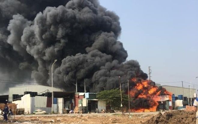 Nhóm trẻ nướng khoai gây cháy xưởng thu mua phế liệu 600 m2, thiêu rụi nhiều tài sản